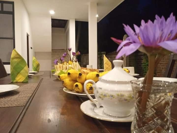 Golden Ray Villa Анурадхапура Экстерьер фото